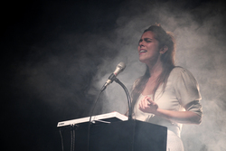 Anna Ferrer a l'Auditori Barradas de L'Hospitalet de Llobregat (BarnaSants) 19/02/22 